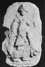 1e-inanna-in-dress-liberty-atop-leo-lion