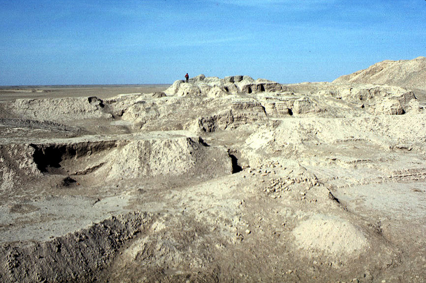2 - Utu's temple destroyed, ten thousand years after the Great Flood, the temple - house of Utu uncovered & discovered along with hundreds of artifacts from the days when the sons of god(s) came down from Heaven, & colonized Earth for their benefits 