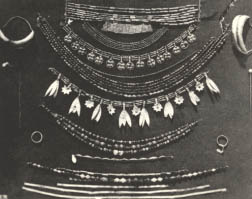 4g - Ur jewelry artifacts